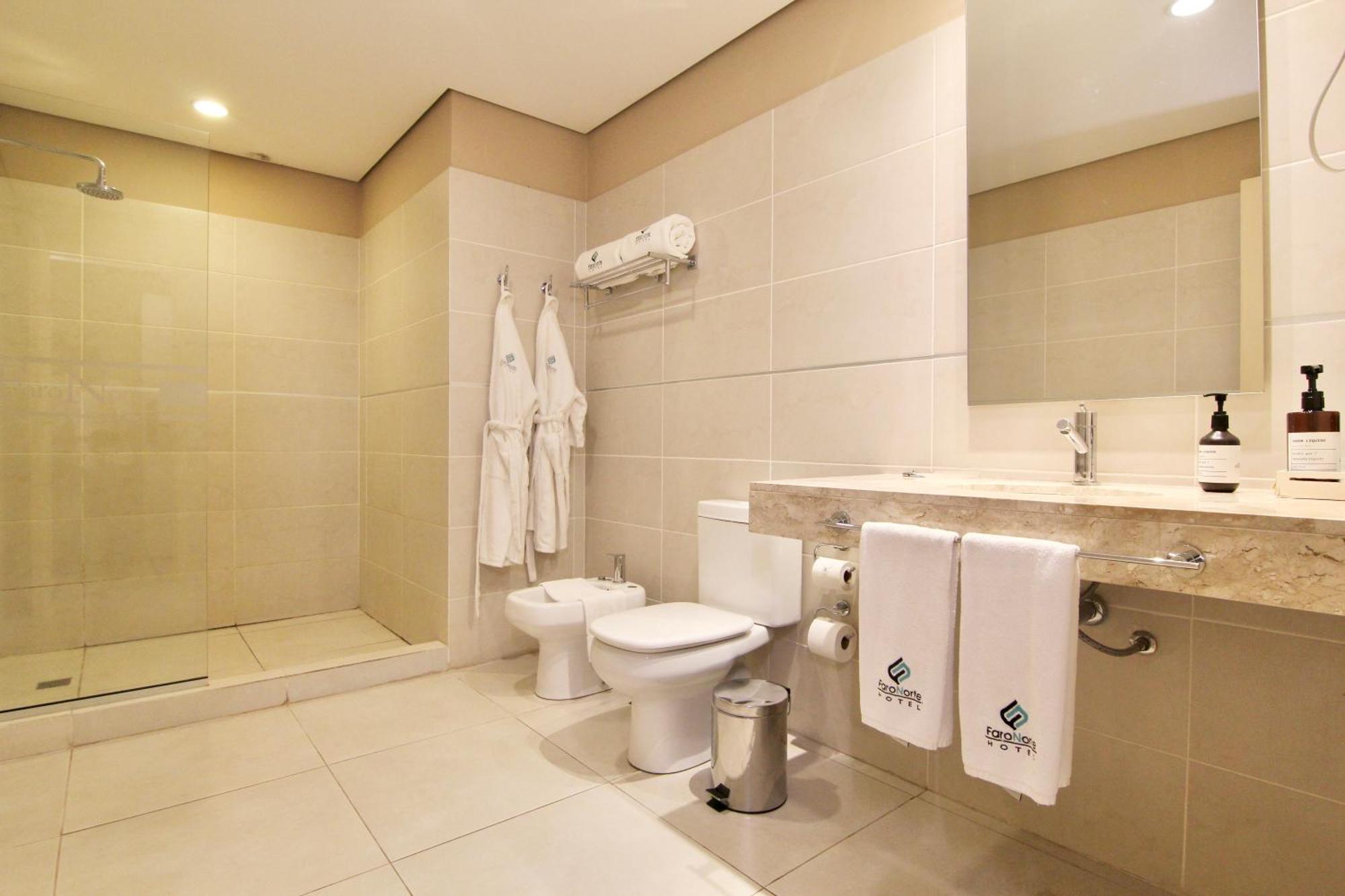 Faro Norte Suites Асунсион Екстериор снимка