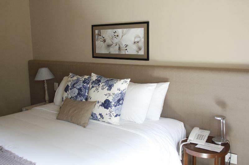 Faro Norte Suites Асунсион Екстериор снимка